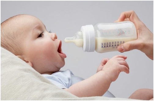 Cách nuôi dưỡng trẻ bằng sữa bột (phần 2) 1
